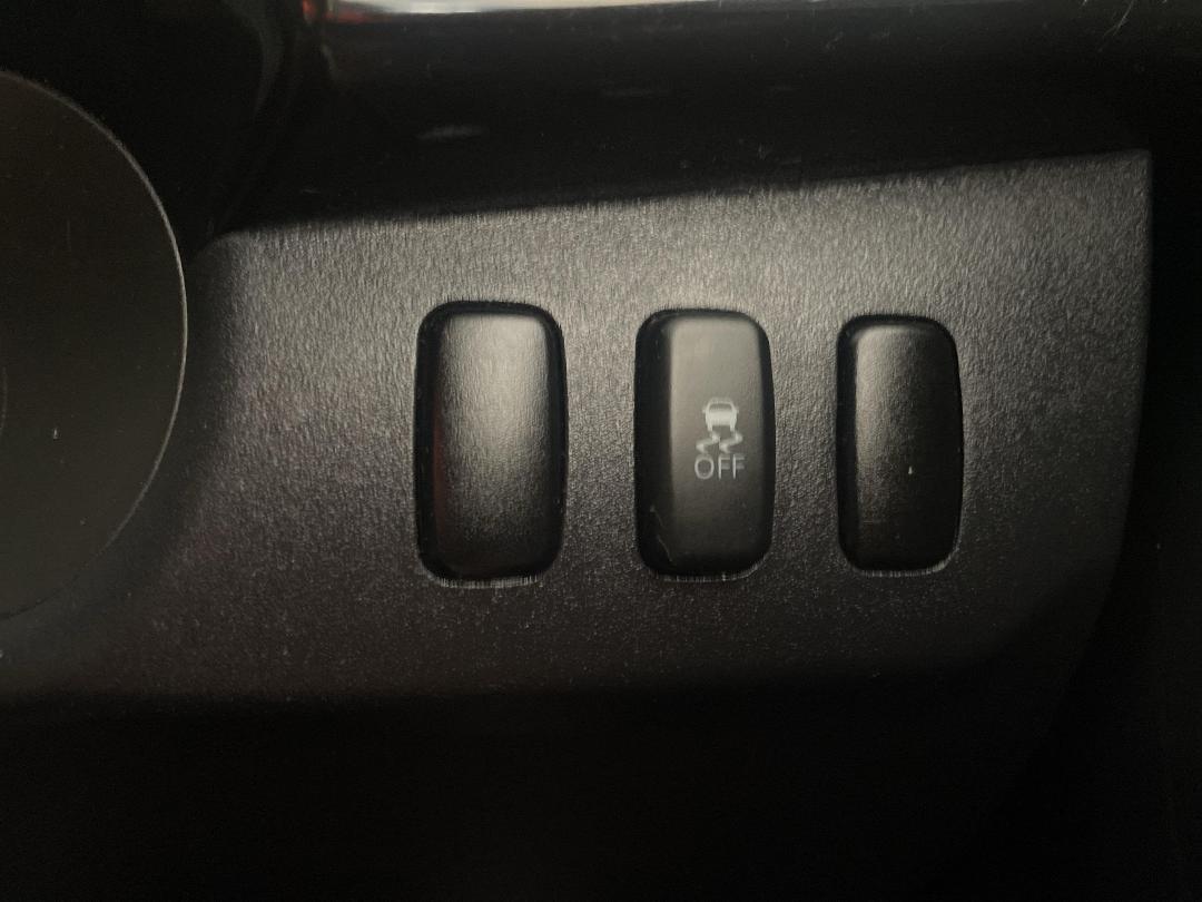 Photo '24' of Mitsubishi Lancer