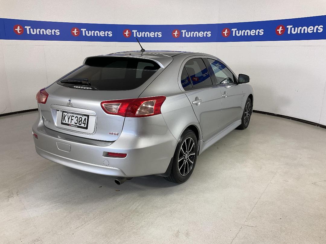 Photo '7' of Mitsubishi Lancer