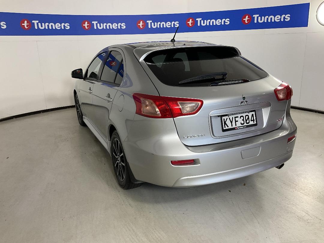 Photo '5' of Mitsubishi Lancer