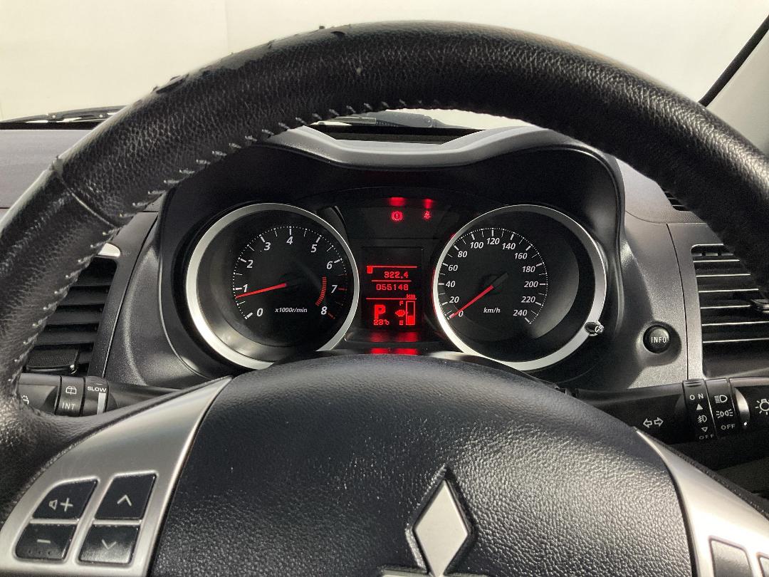 Photo '21' of Mitsubishi Lancer