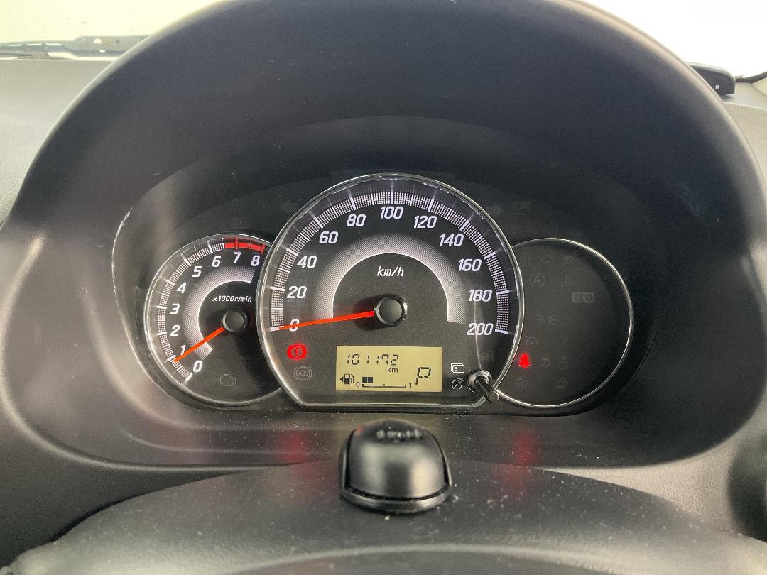 Photo '21' of Mitsubishi Mirage