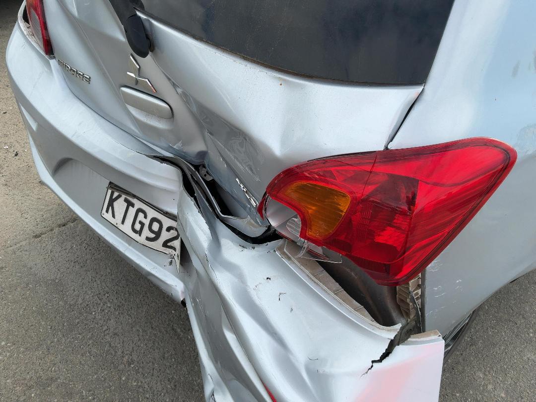 Photo '7' of Mitsubishi Mirage XLS