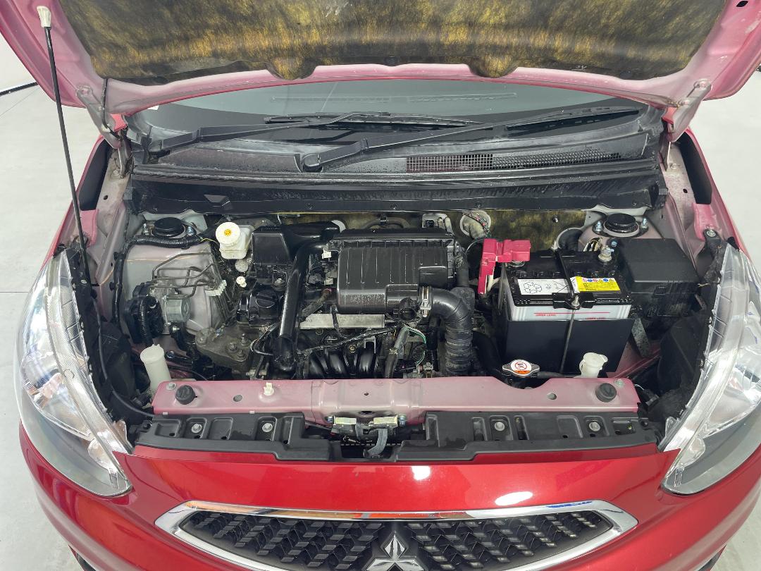 Photo '13' of Mitsubishi Mirage Photo '13' of Mitsubishi Mirage