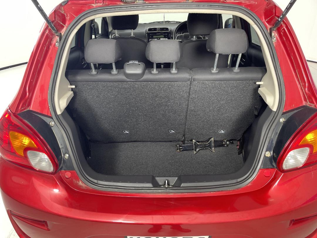 Photo '14' of Mitsubishi Mirage Photo '14' of Mitsubishi Mirage