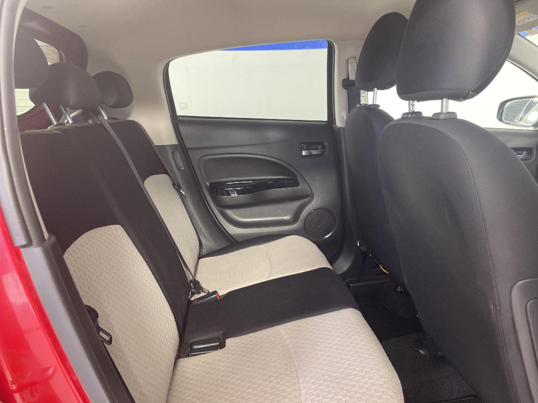 Photo '20' of Mitsubishi Mirage Photo '20' of Mitsubishi Mirage