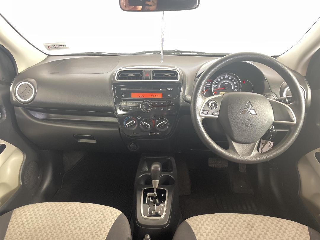 Photo '17' of Mitsubishi Mirage Photo '17' of Mitsubishi Mirage