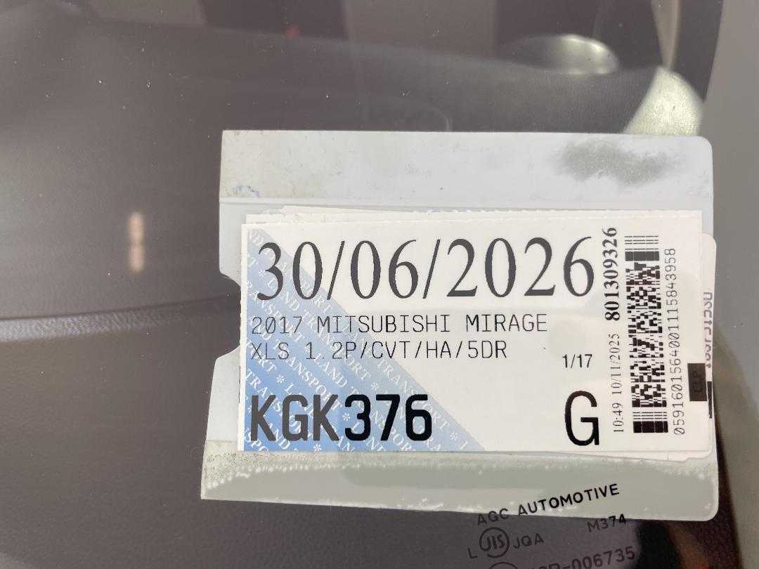 Photo '25' of Mitsubishi Mirage Photo '25' of Mitsubishi Mirage