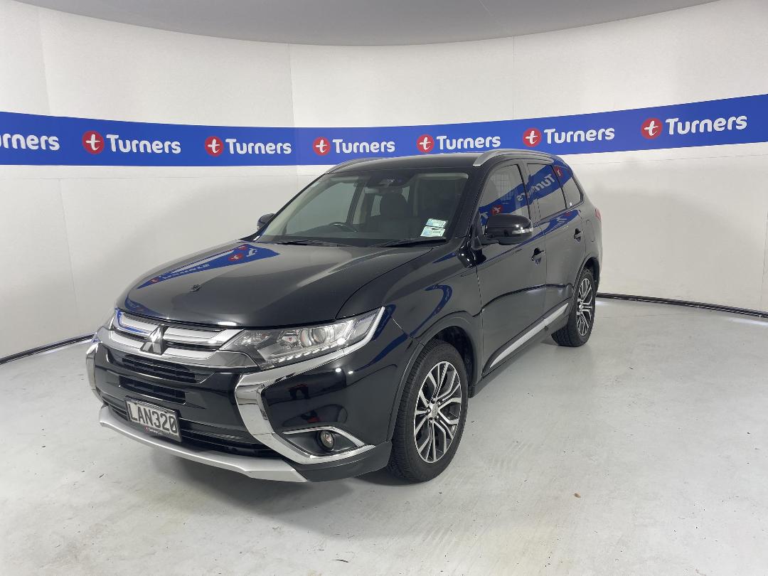 Photo '4' of Mitsubishi Outlander