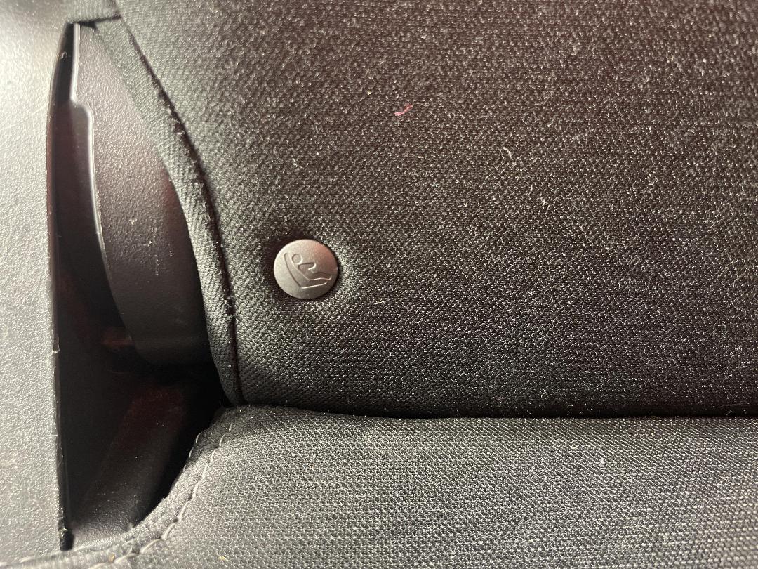 Photo '23' of Mitsubishi Outlander