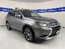 Thumbnail '1' of Mitsubishi Outlander
