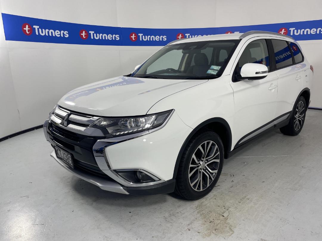 Photo '4' of Mitsubishi Outlander