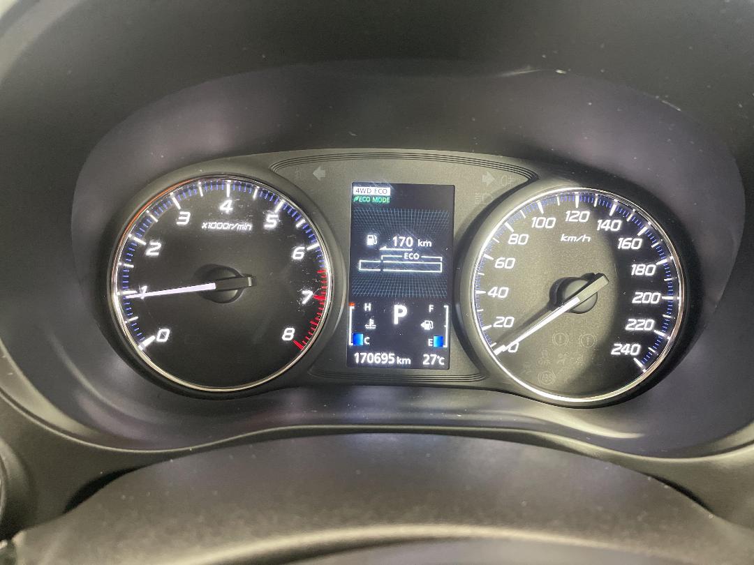 Photo '21' of Mitsubishi Outlander