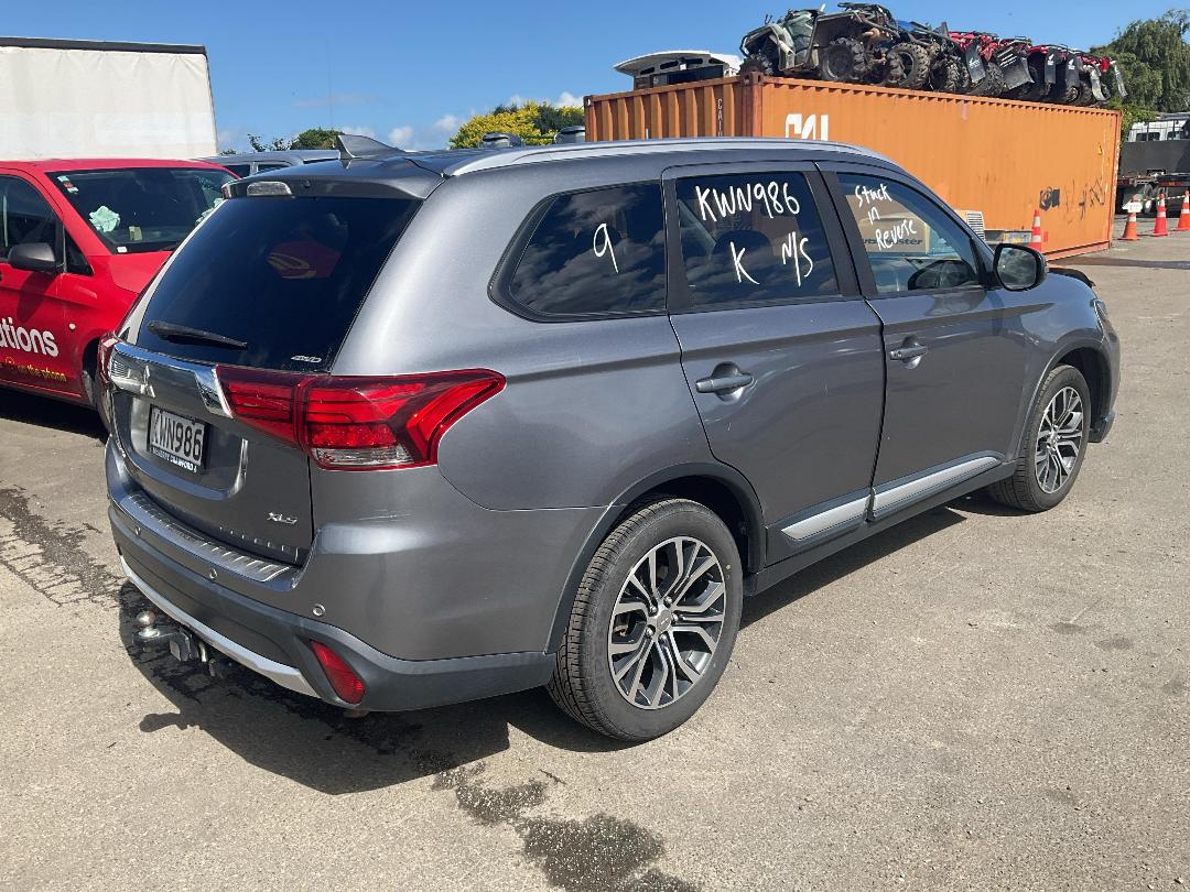 Photo '6' of Mitsubishi Outlander XLS Photo '6' of Mitsubishi Outlander XLS