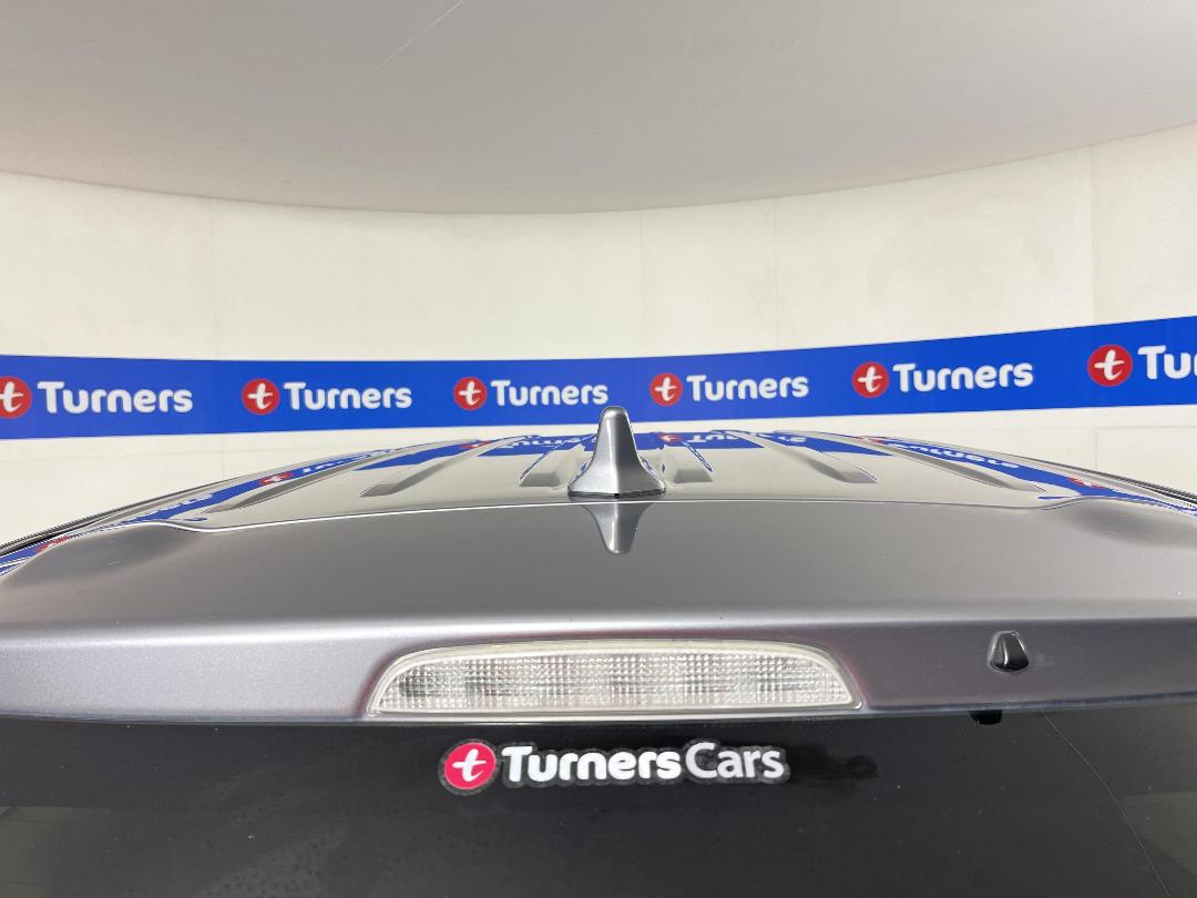 Photo '31' of Mitsubishi Outlander