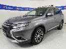Thumbnail '4' of Mitsubishi Outlander