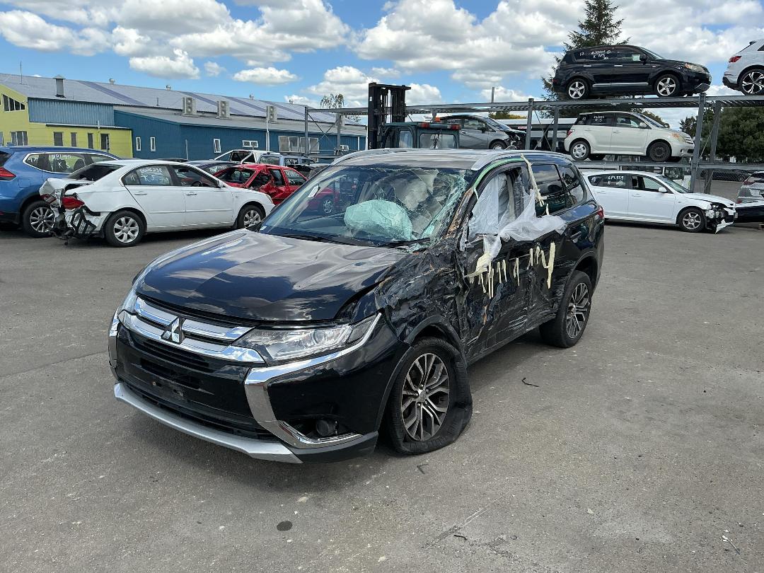 Photo '3' of Mitsubishi Outlander LS