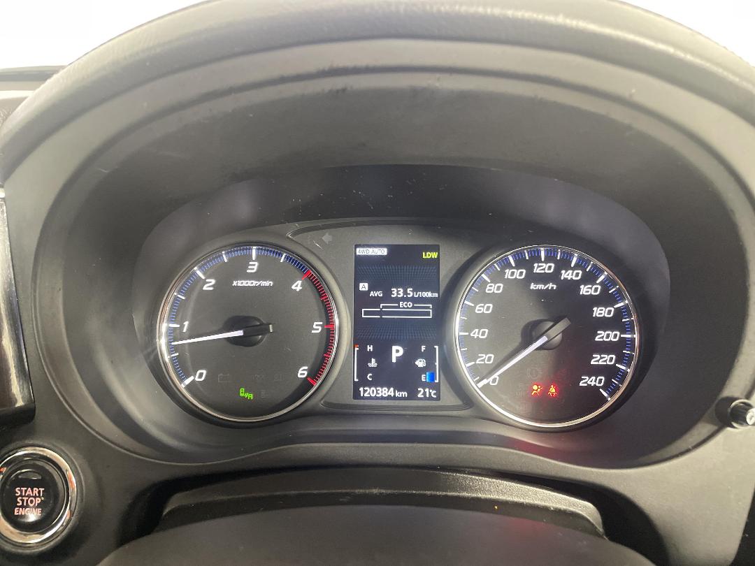 Photo '21' of Mitsubishi Outlander Photo '21' of Mitsubishi Outlander