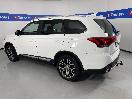 Thumbnail '5' of Mitsubishi Outlander