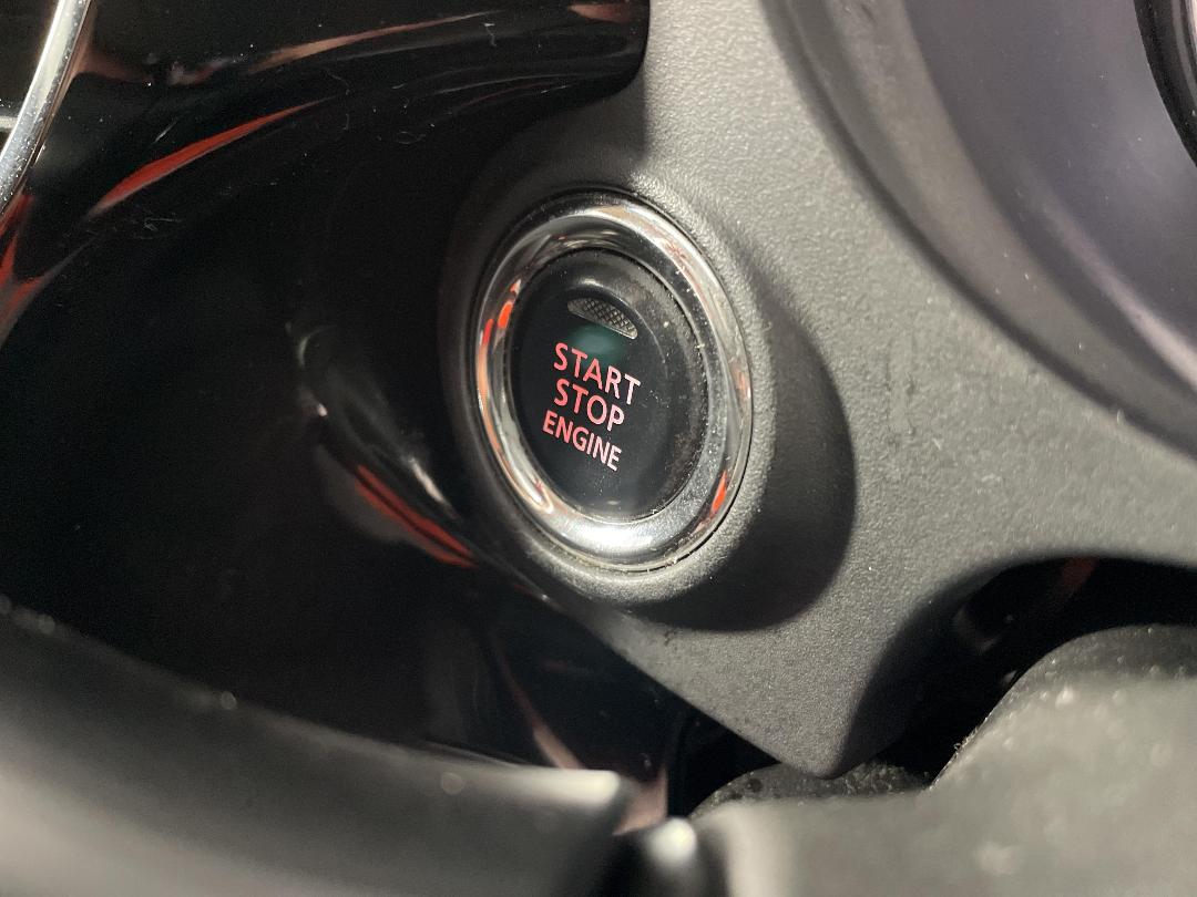 Photo '30' of Mitsubishi Outlander