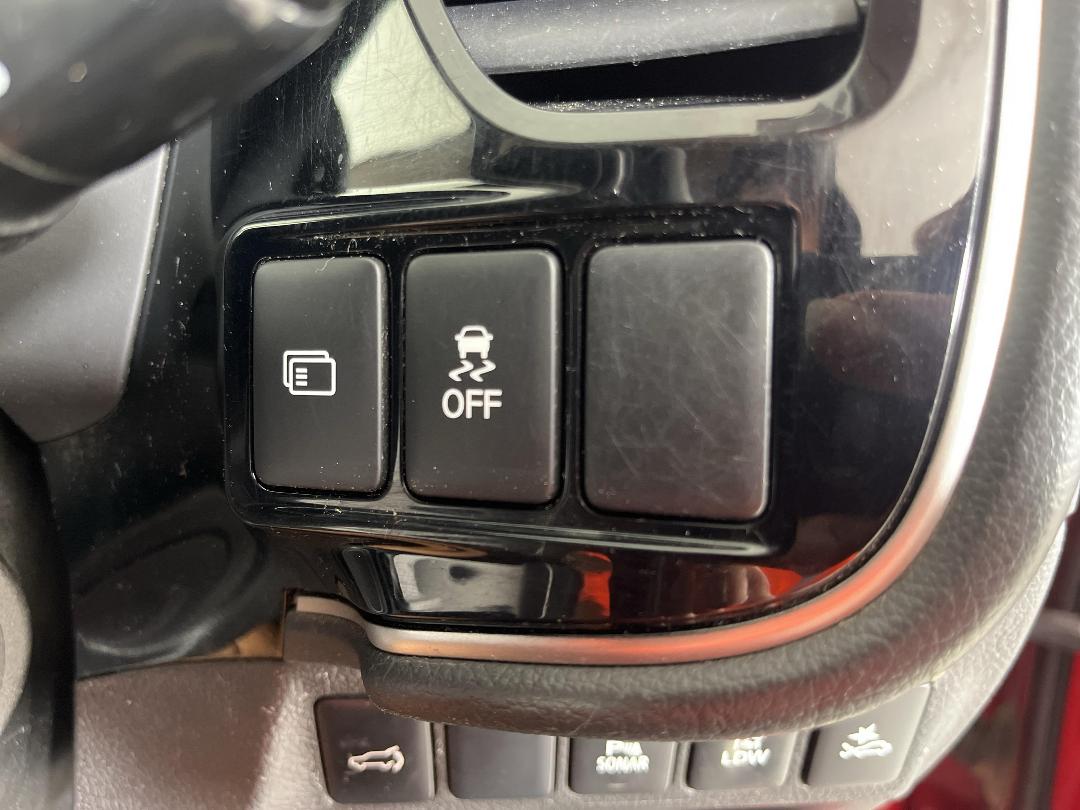 Photo '25' of Mitsubishi Outlander Photo '25' of Mitsubishi Outlander