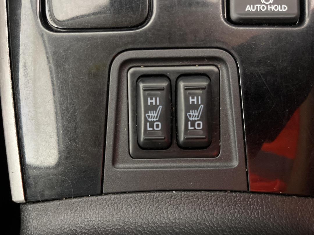 Photo '30' of Mitsubishi Outlander Photo '30' of Mitsubishi Outlander