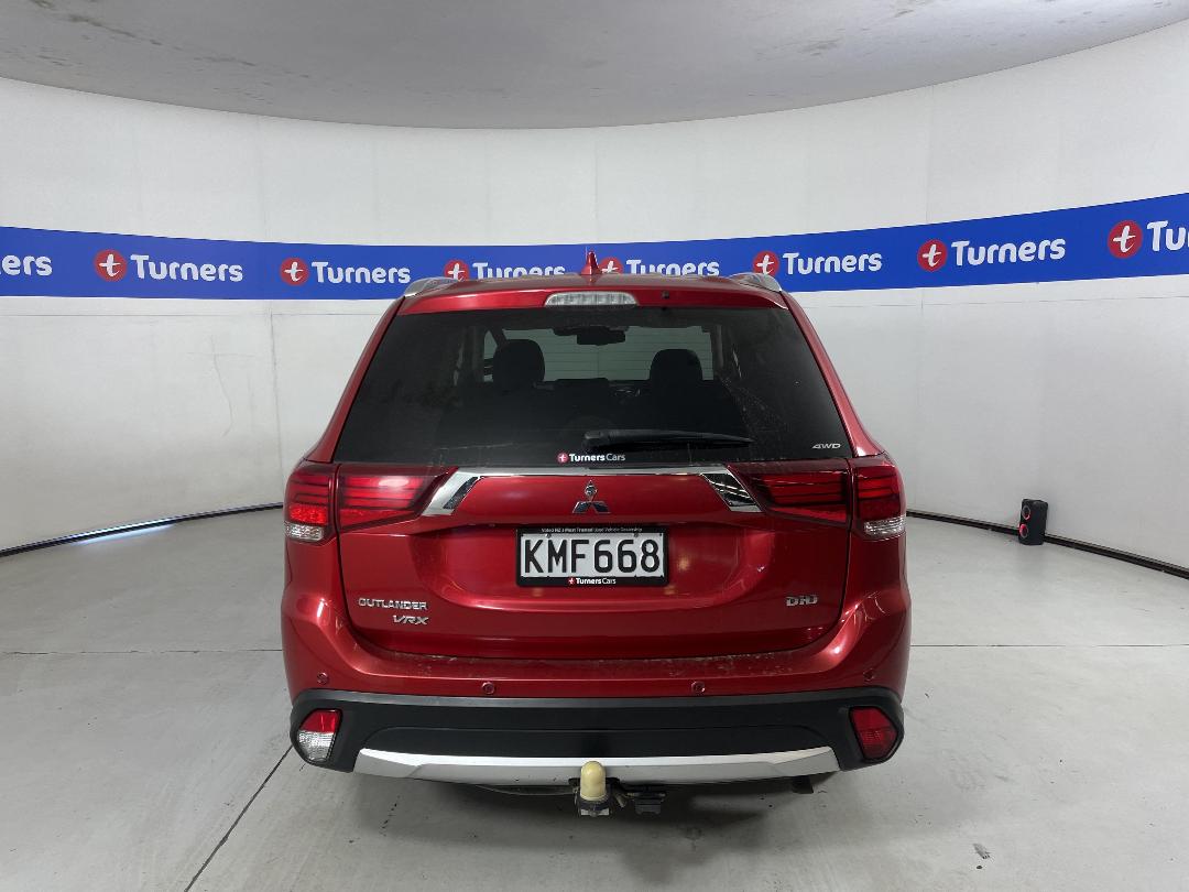 Photo '6' of Mitsubishi Outlander