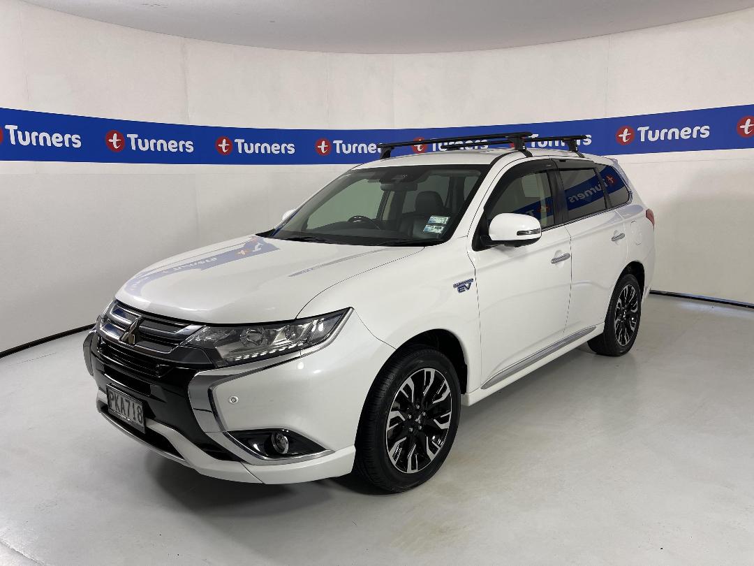 Photo '4' of Mitsubishi Outlander