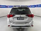 Thumbnail '6' of Mitsubishi Outlander