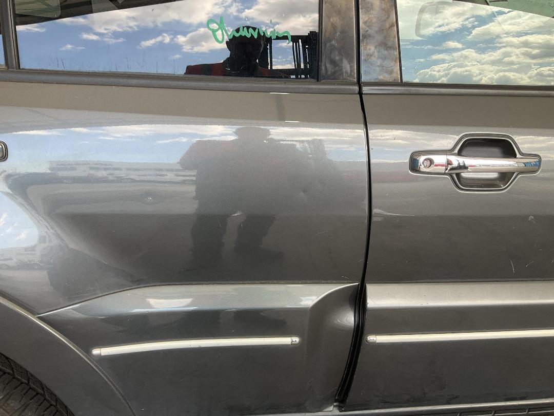 Photo '25' of Mitsubishi Pajero Exceed