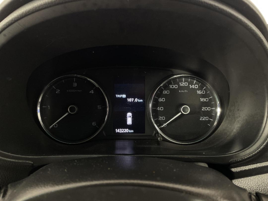 Photo '21' of Mitsubishi Pajero Sport