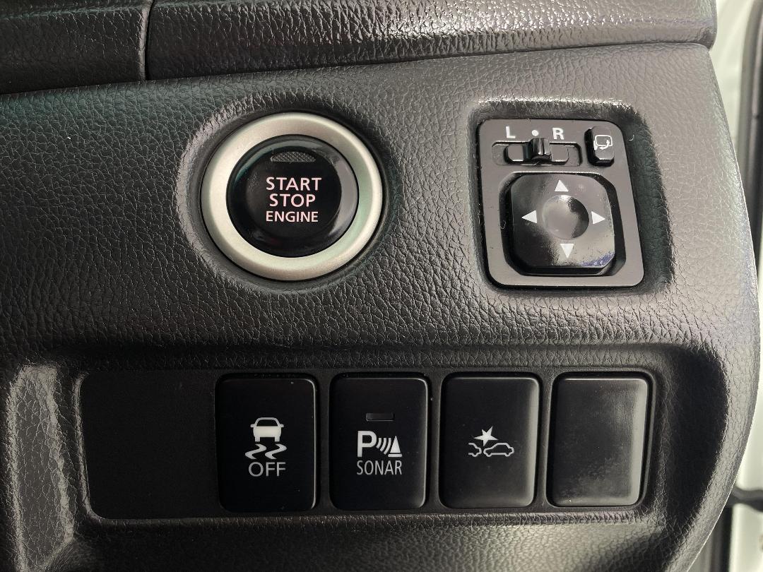 Photo '24' of Mitsubishi Pajero Sport