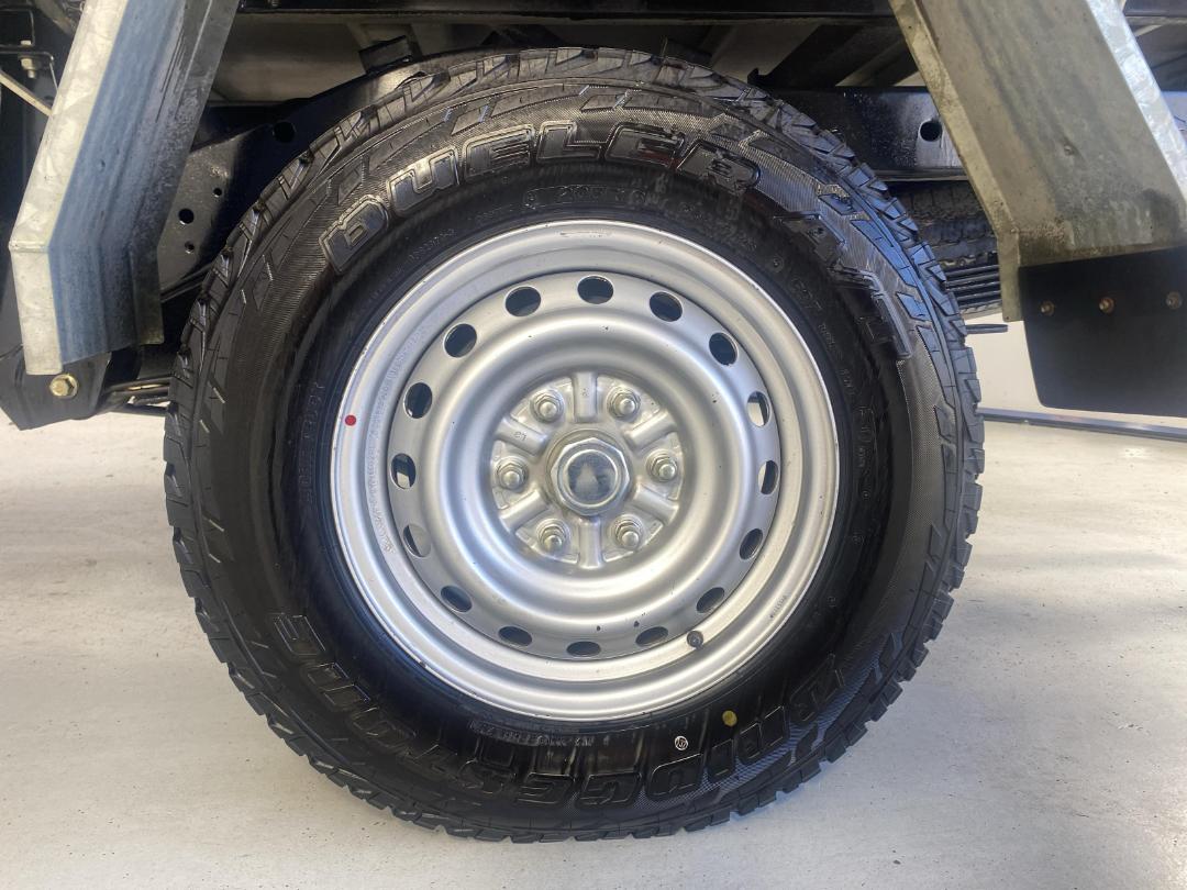 Photo '11' of Mitsubishi Triton