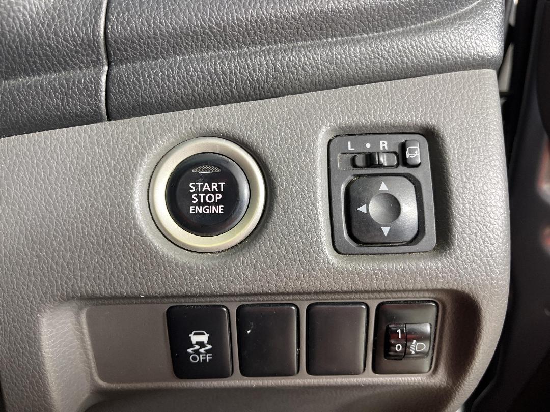 Photo '25' of Mitsubishi Triton