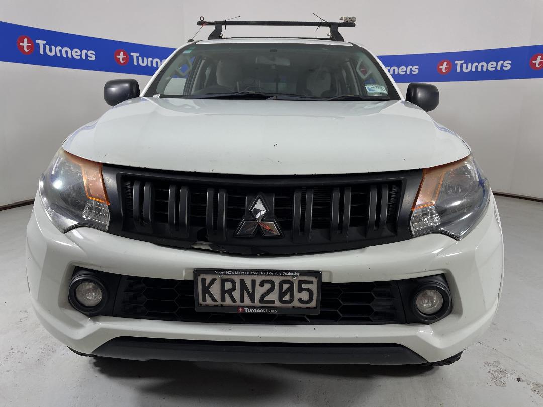 Photo '2' of Mitsubishi Triton Photo '2' of Mitsubishi Triton