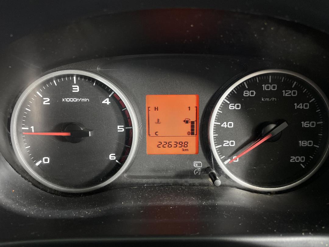 Photo '20' of Mitsubishi Triton Photo '20' of Mitsubishi Triton