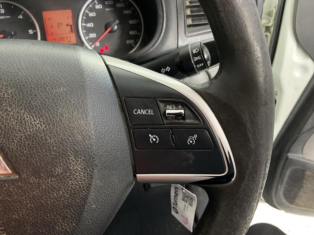 Photo '22' of Mitsubishi Triton Club CAB GLX Photo '22' of Mitsubishi Triton Club CAB GLX