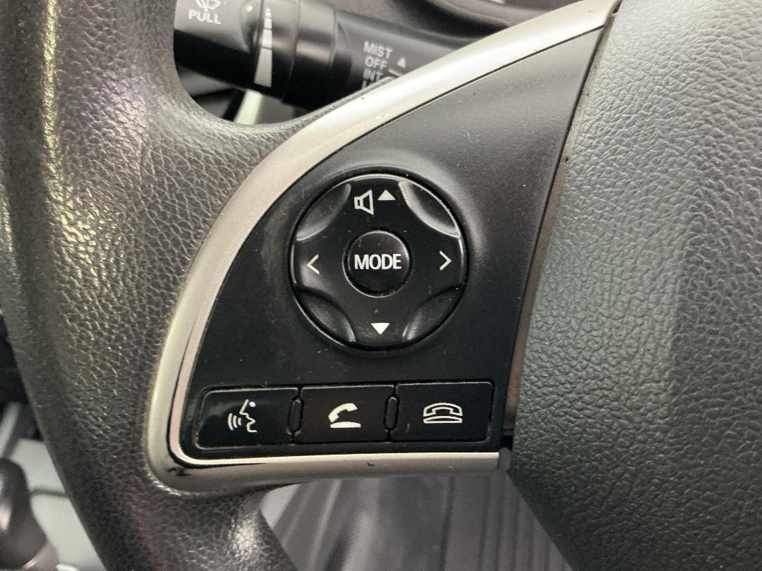 Photo '26' of Mitsubishi Triton