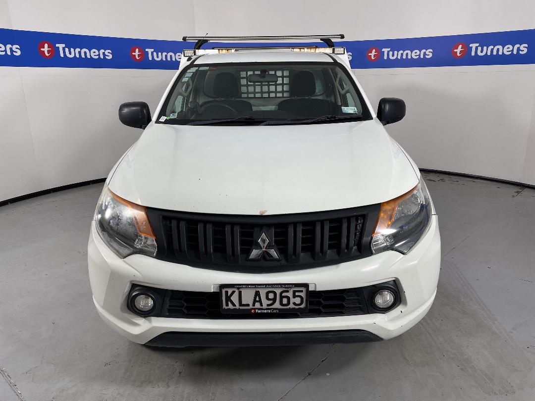 Photo '2' of Mitsubishi Triton Photo '2' of Mitsubishi Triton