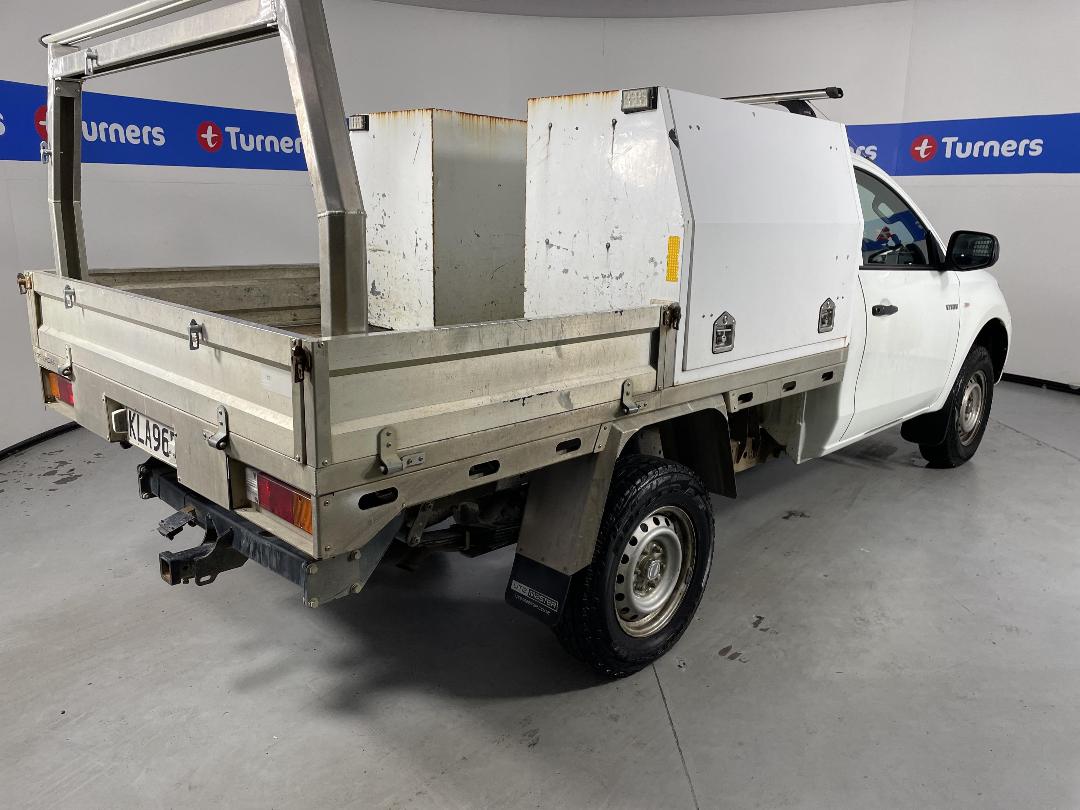 Photo '7' of Mitsubishi Triton Photo '7' of Mitsubishi Triton