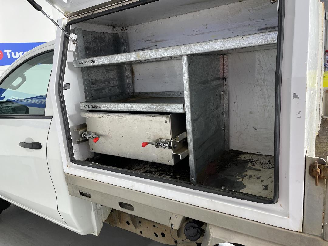 Photo '23' of Mitsubishi Triton Photo '23' of Mitsubishi Triton