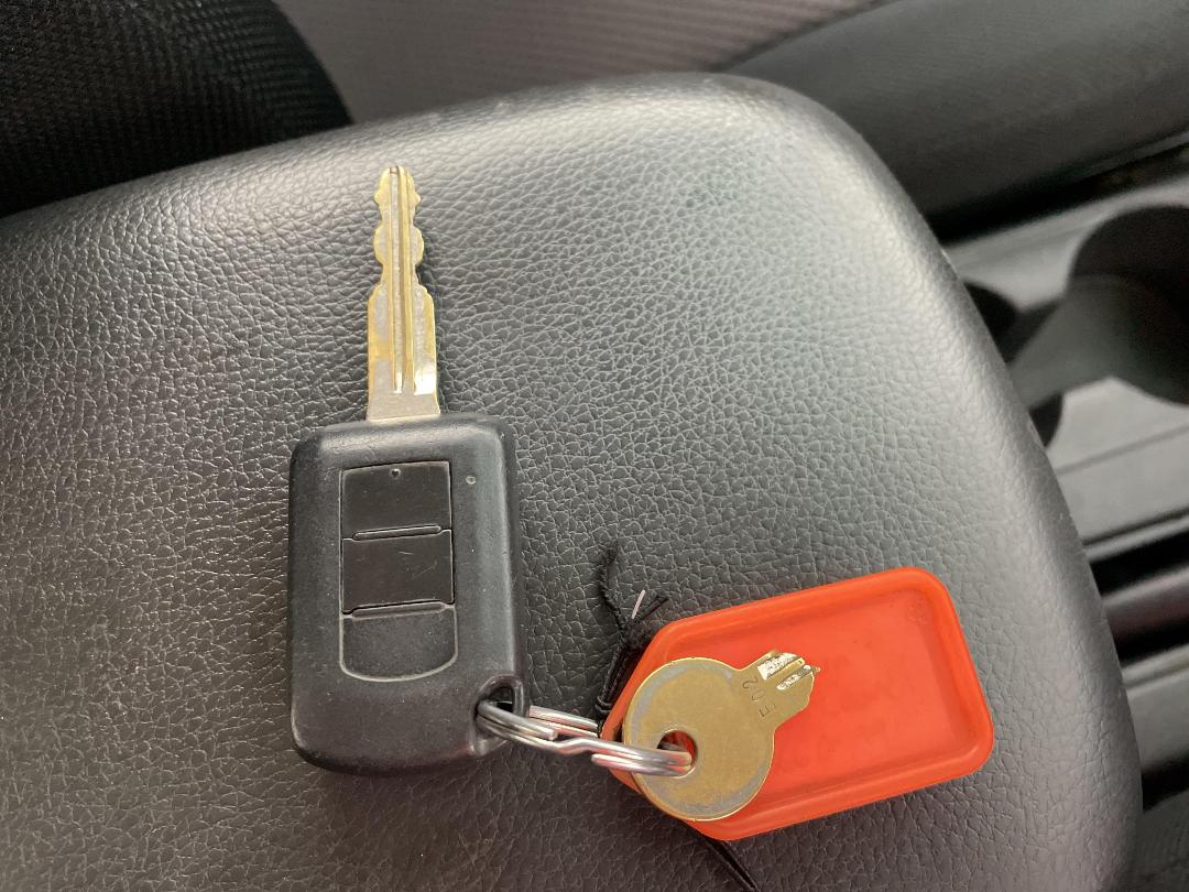 Photo '22' of Mitsubishi Triton Photo '22' of Mitsubishi Triton