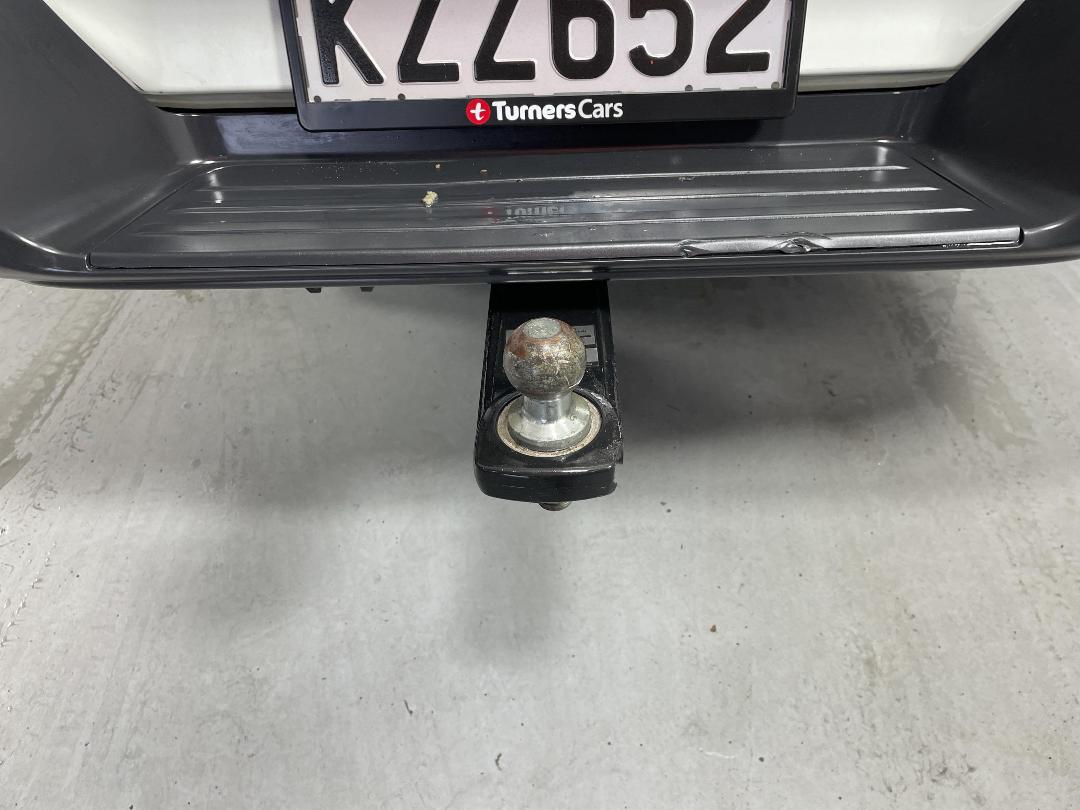 Photo '25' of Mitsubishi Triton