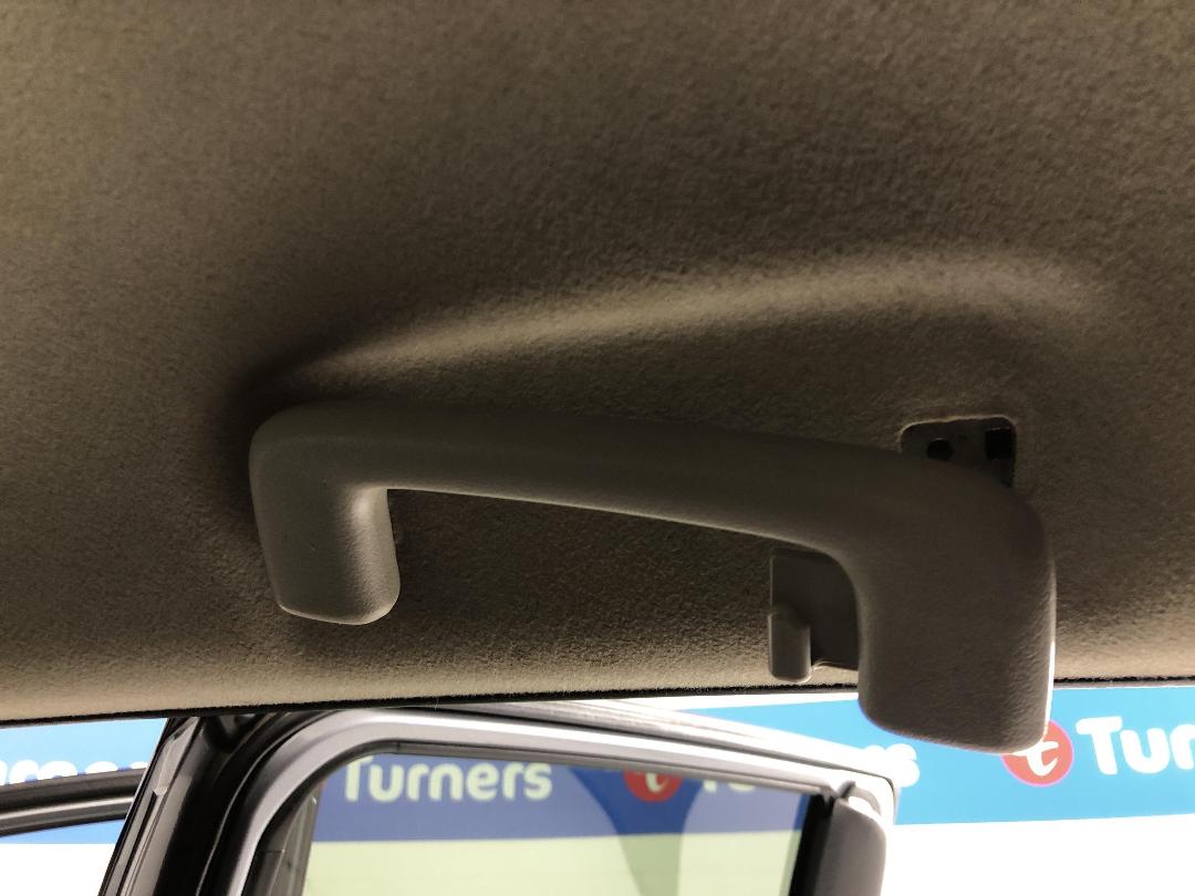 Photo '24' of Mitsubishi Triton