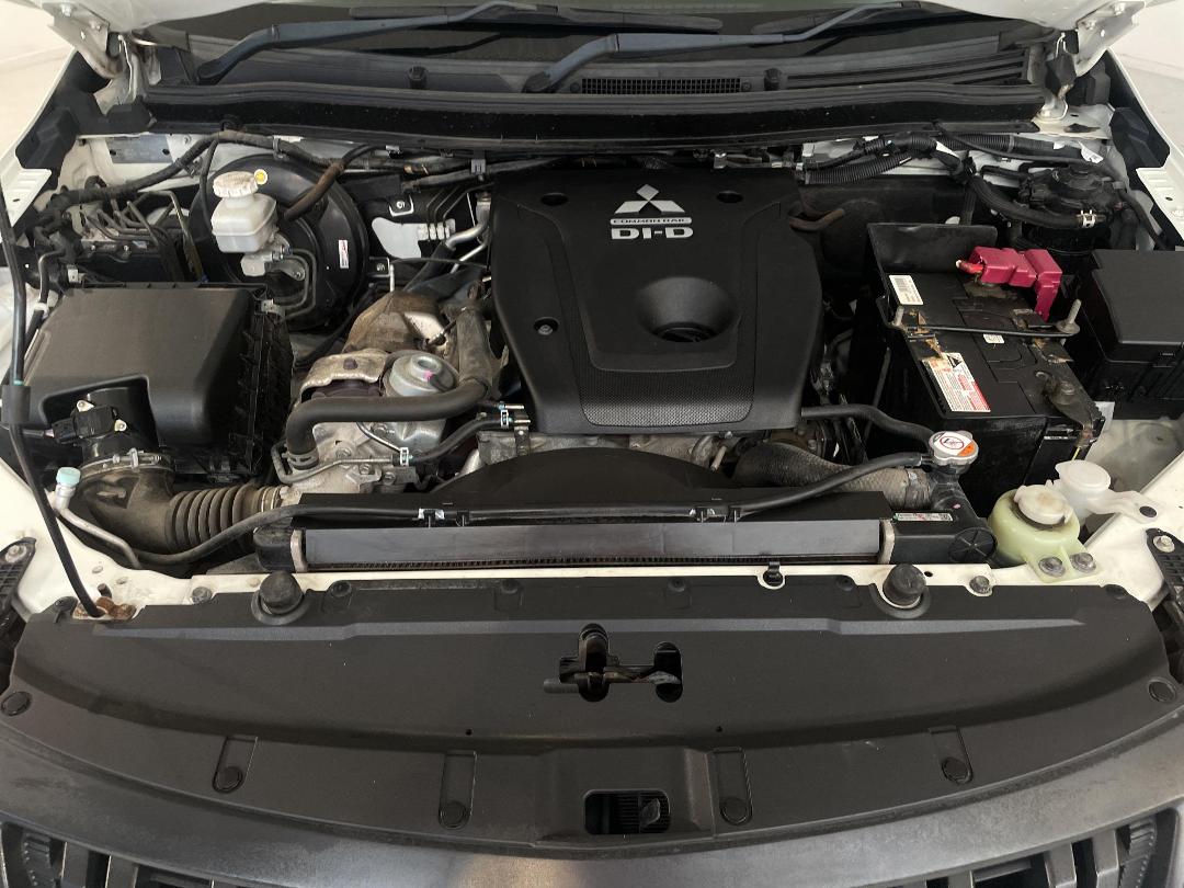 Photo '13' of Mitsubishi Triton Photo '13' of Mitsubishi Triton