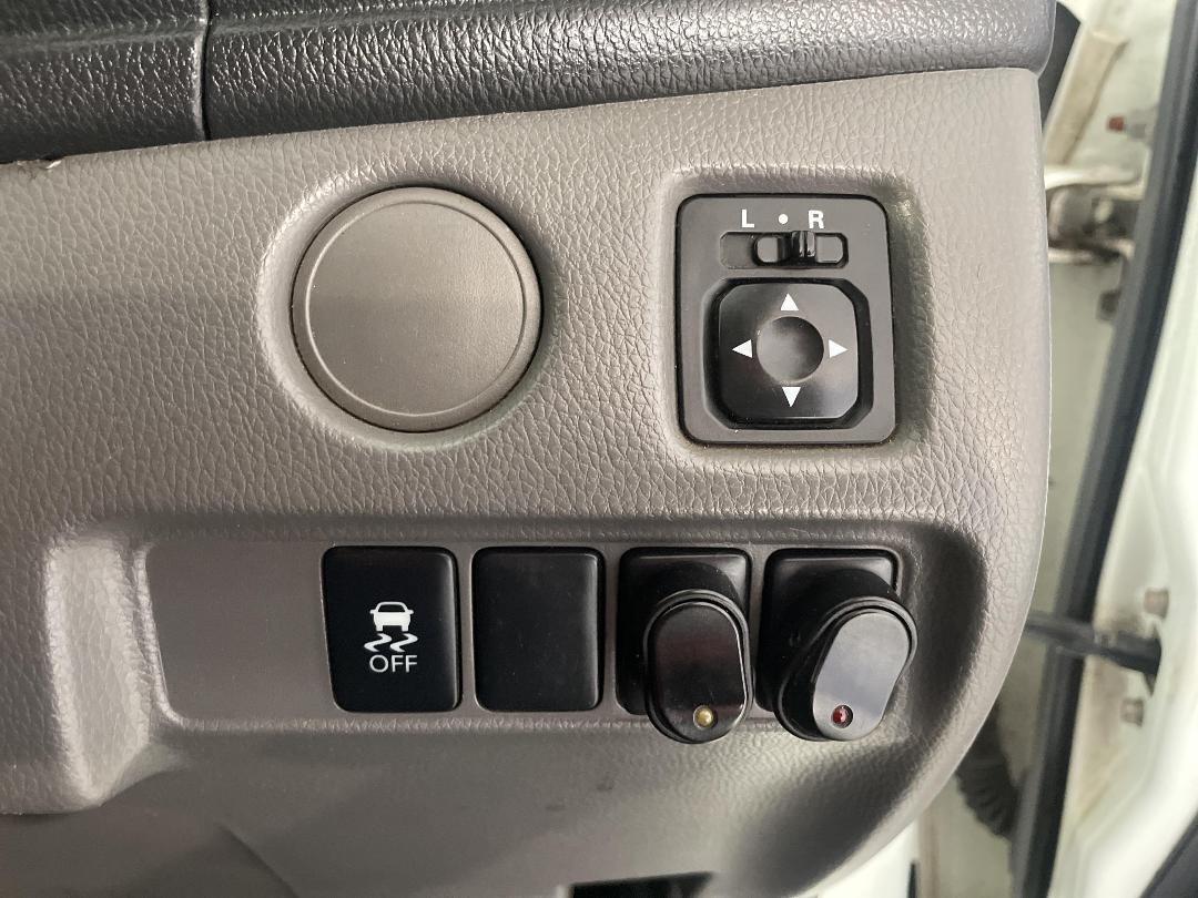 Photo '22' of Mitsubishi Triton Photo '22' of Mitsubishi Triton