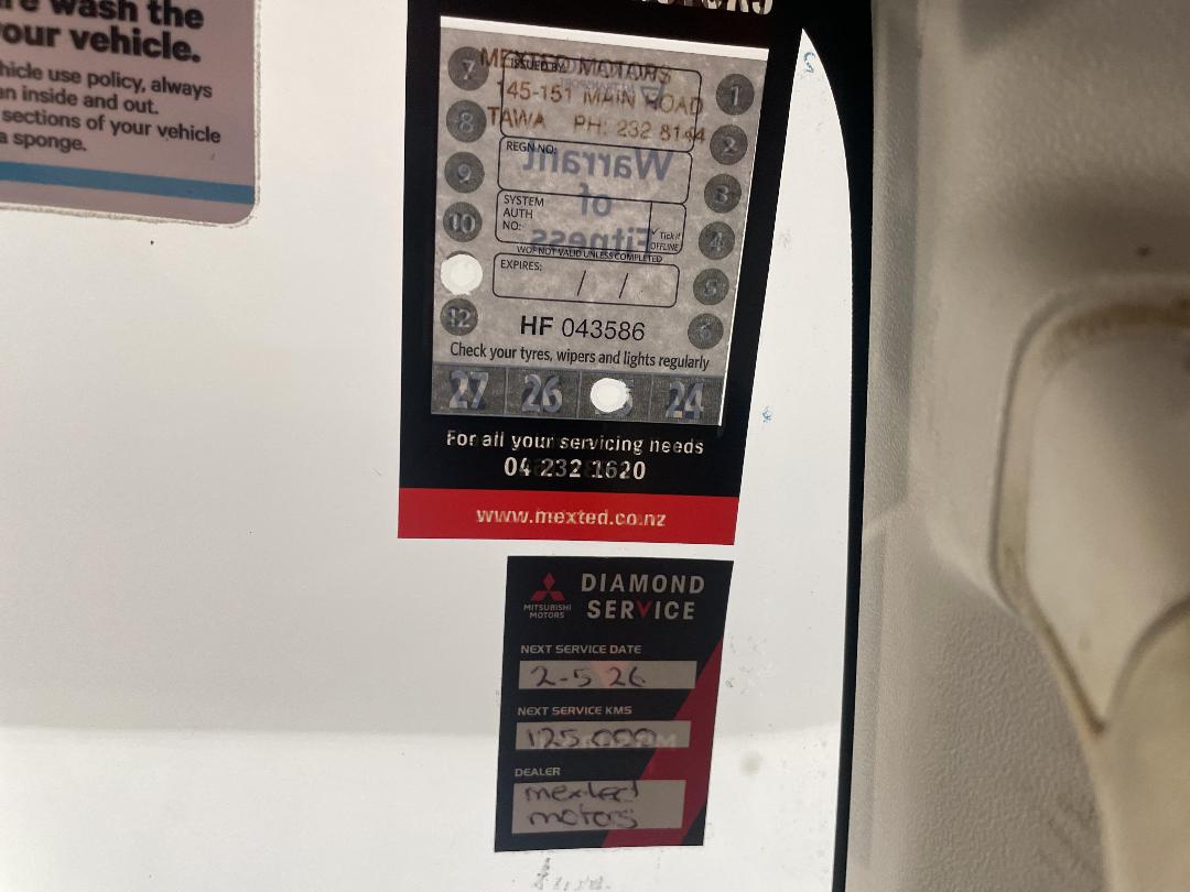 Photo '31' of Mitsubishi Triton Photo '31' of Mitsubishi Triton