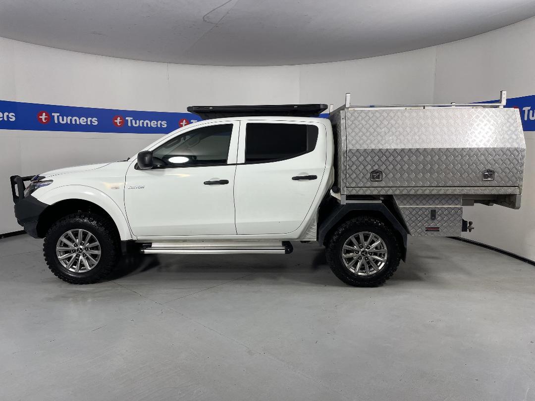 Photo '24' of Mitsubishi Triton Photo '24' of Mitsubishi Triton