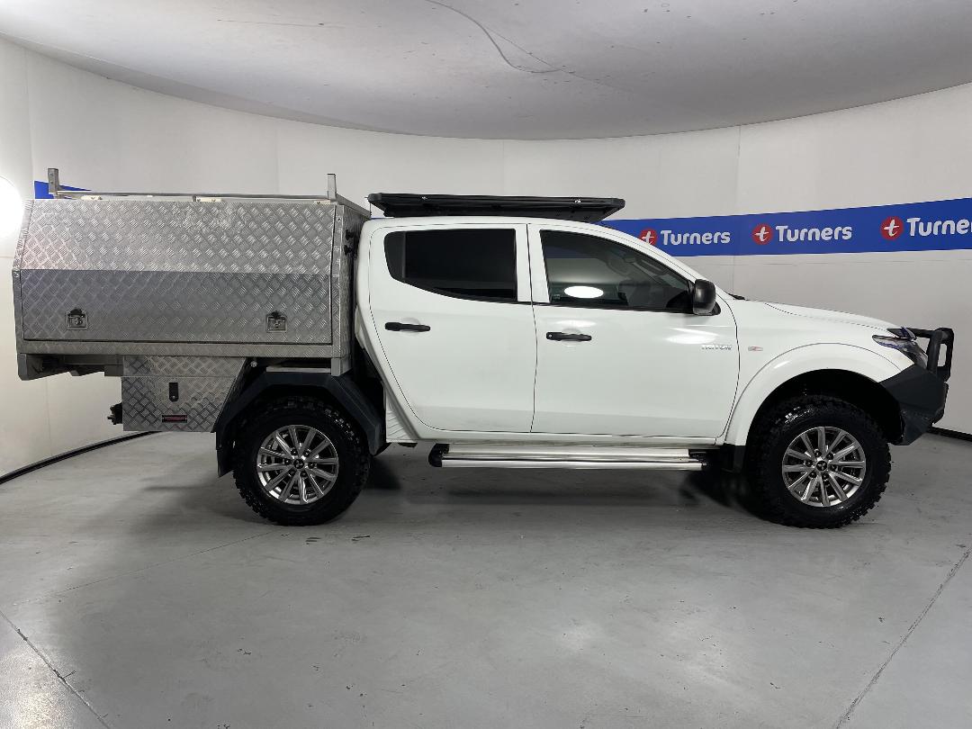 Photo '23' of Mitsubishi Triton Photo '23' of Mitsubishi Triton