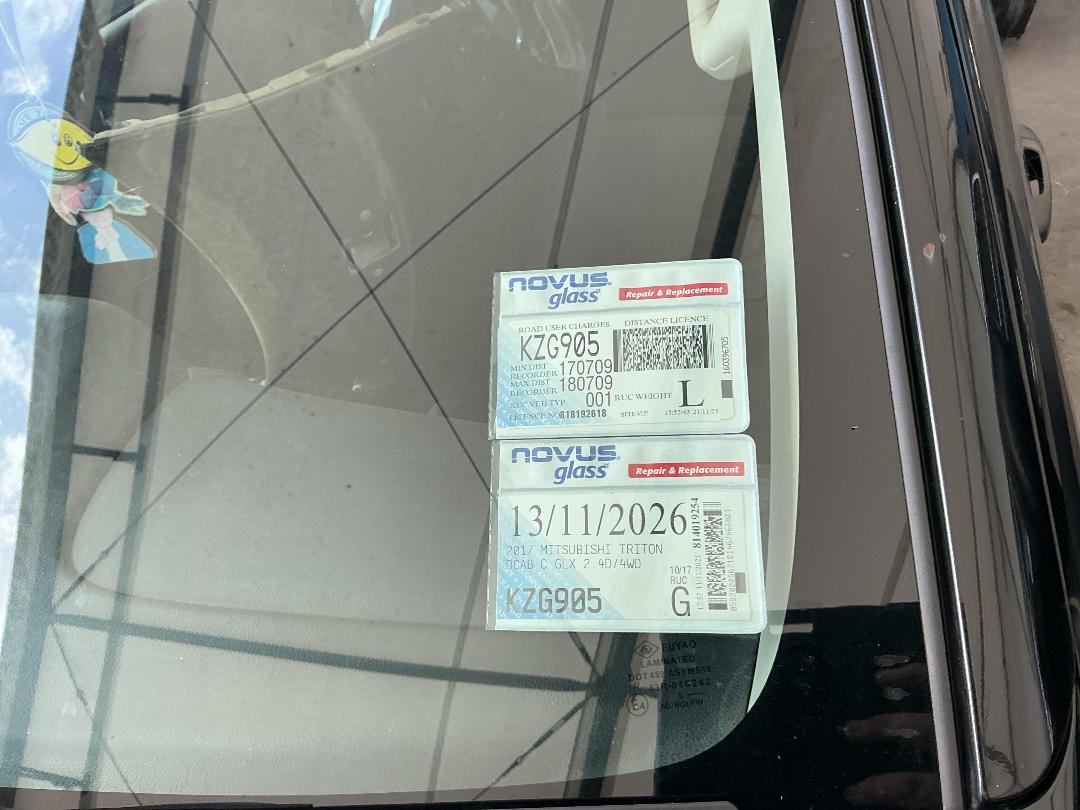 Photo '21' of Mitsubishi Triton Dcab C GLX