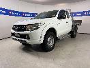 Thumbnail '4' of Mitsubishi Triton
